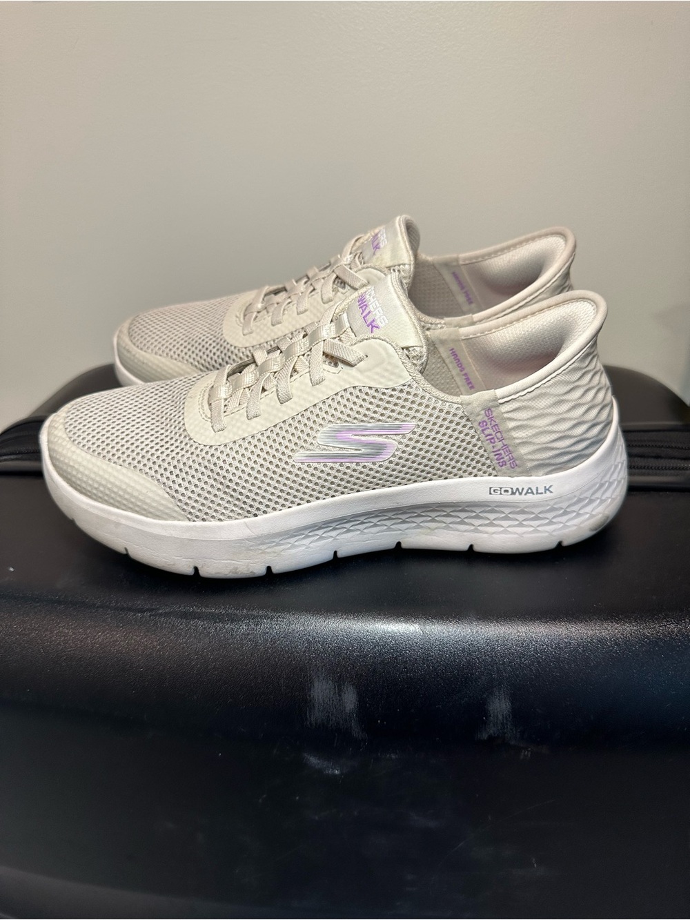 Skechers Slip-Ins GoWalk Sneakers, 7.5